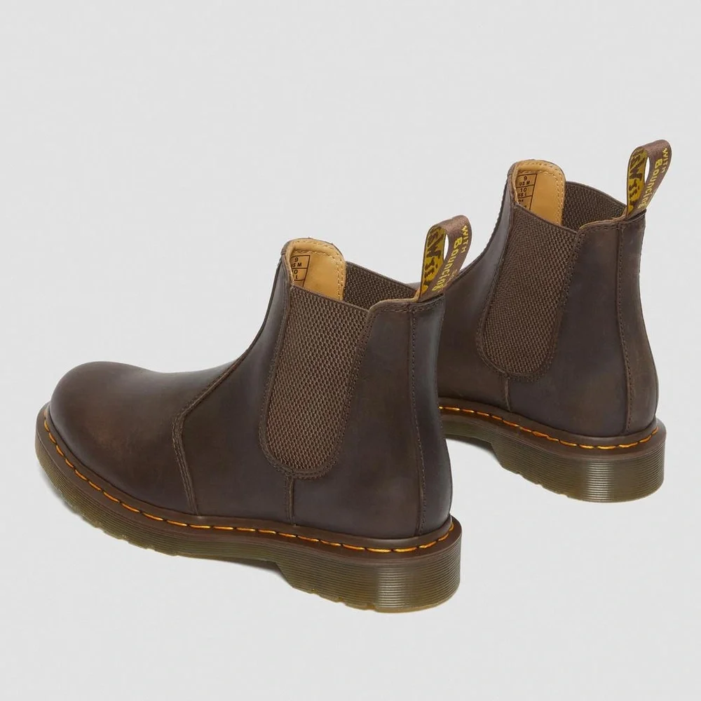 Dr. Martens 2976 Yellow Stitch Leather Brown Chelsea Boots Sz W 5 M 4 NWT